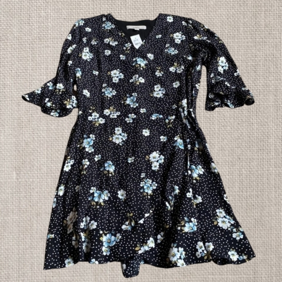 NWT LOFT Black Floral Wrap Skort Romper Dress Womens Size 4 Small - Picture 5 of 13
